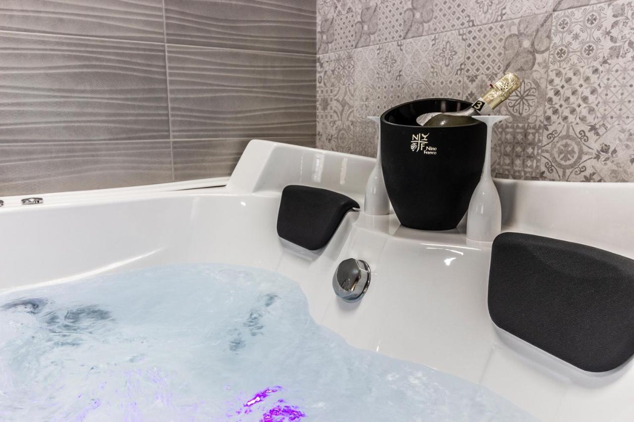 Hotel Gran Sasso & Spa Терамо Екстериор снимка