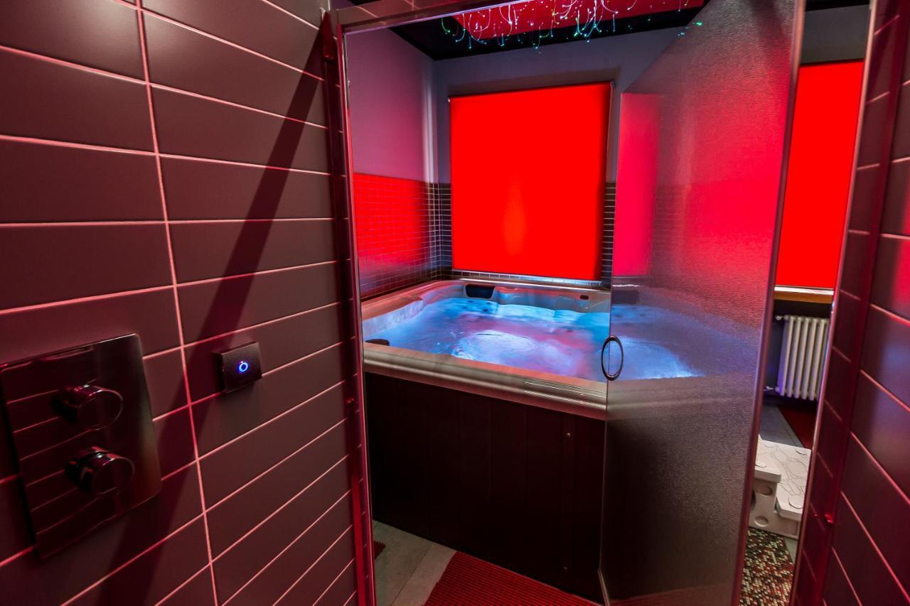 Hotel Gran Sasso & Spa Терамо Екстериор снимка